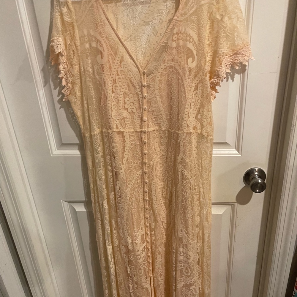 It’s a pale pink maxi dress from torrid